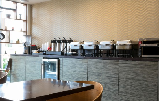 Welcome To Hotel Xilo Glendale - Breakfast Items